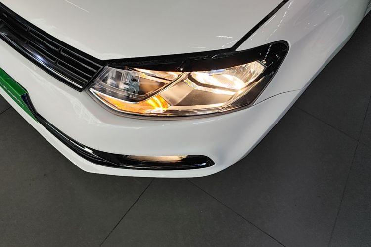 Volkswagen Polo 2019 #23 Volkswagen Polo 2019 car image #23
