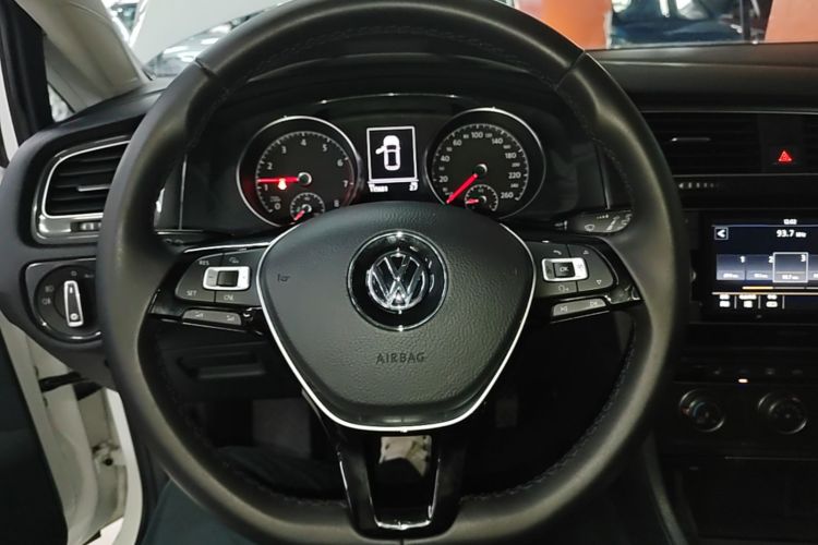 Volkswagen Golf 2018 #11 Volkswagen Golf 2018 car image #11