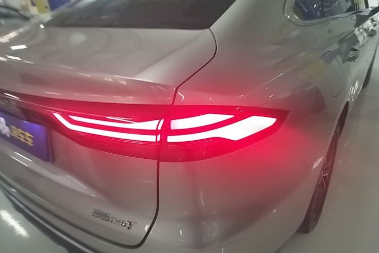GEELY Emgrand 2026 #8 GEELY Emgrand 2026 car image #8