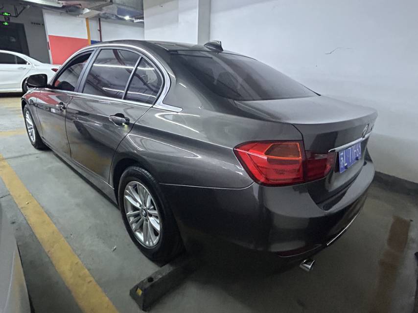 BMW 3 Series 2012 #6 BMW 3 Series 2012 car image #6