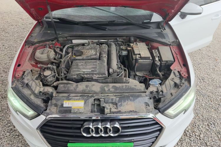 Audi A3 2019 immagine di auto #20