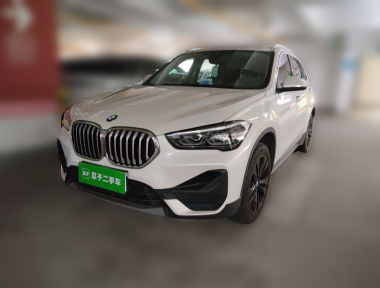 BMW X1 2020 BMW X1 2020 car image