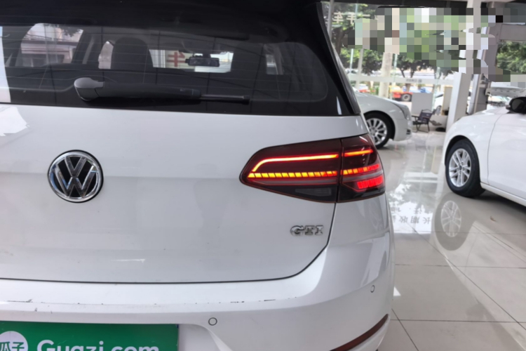 Volkswagen Golf 2018 #8 Volkswagen Golf 2018 صورة سيارة #8