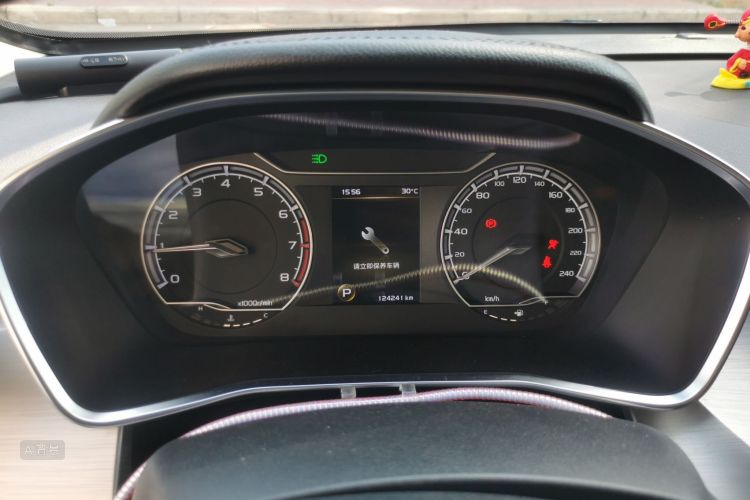 GEELY Coolray 2020 #13 GEELY Coolray 2020 car image #13