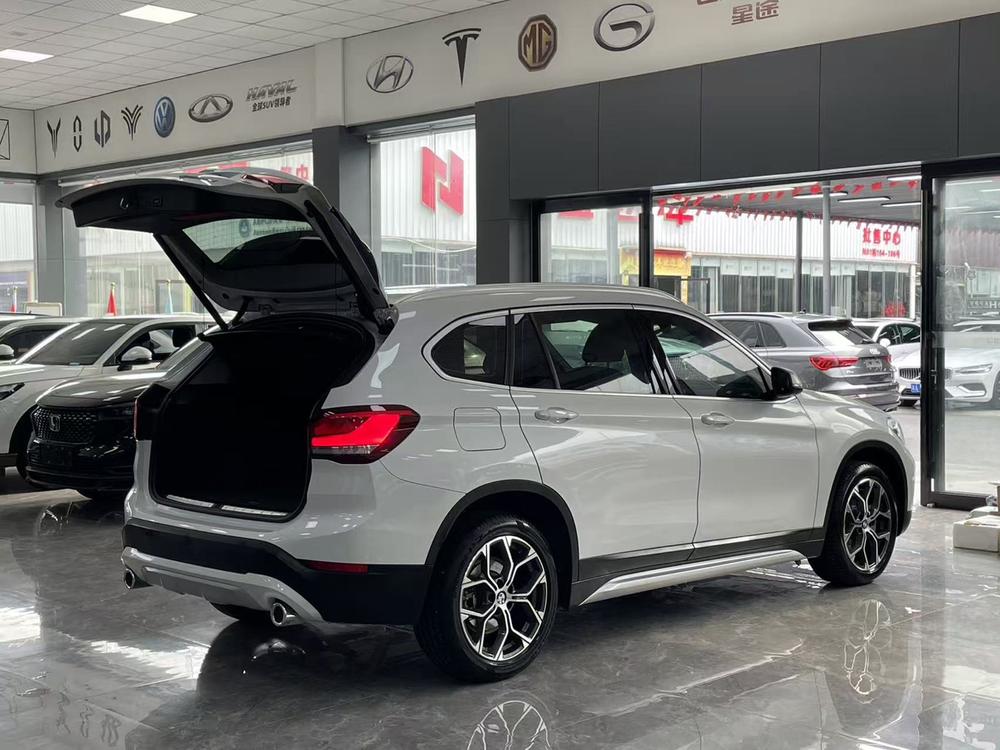BMW X1 2022 car image #6