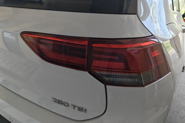 Volkswagen Golf 2021 #8 Volkswagen Golf 2021 car image #8