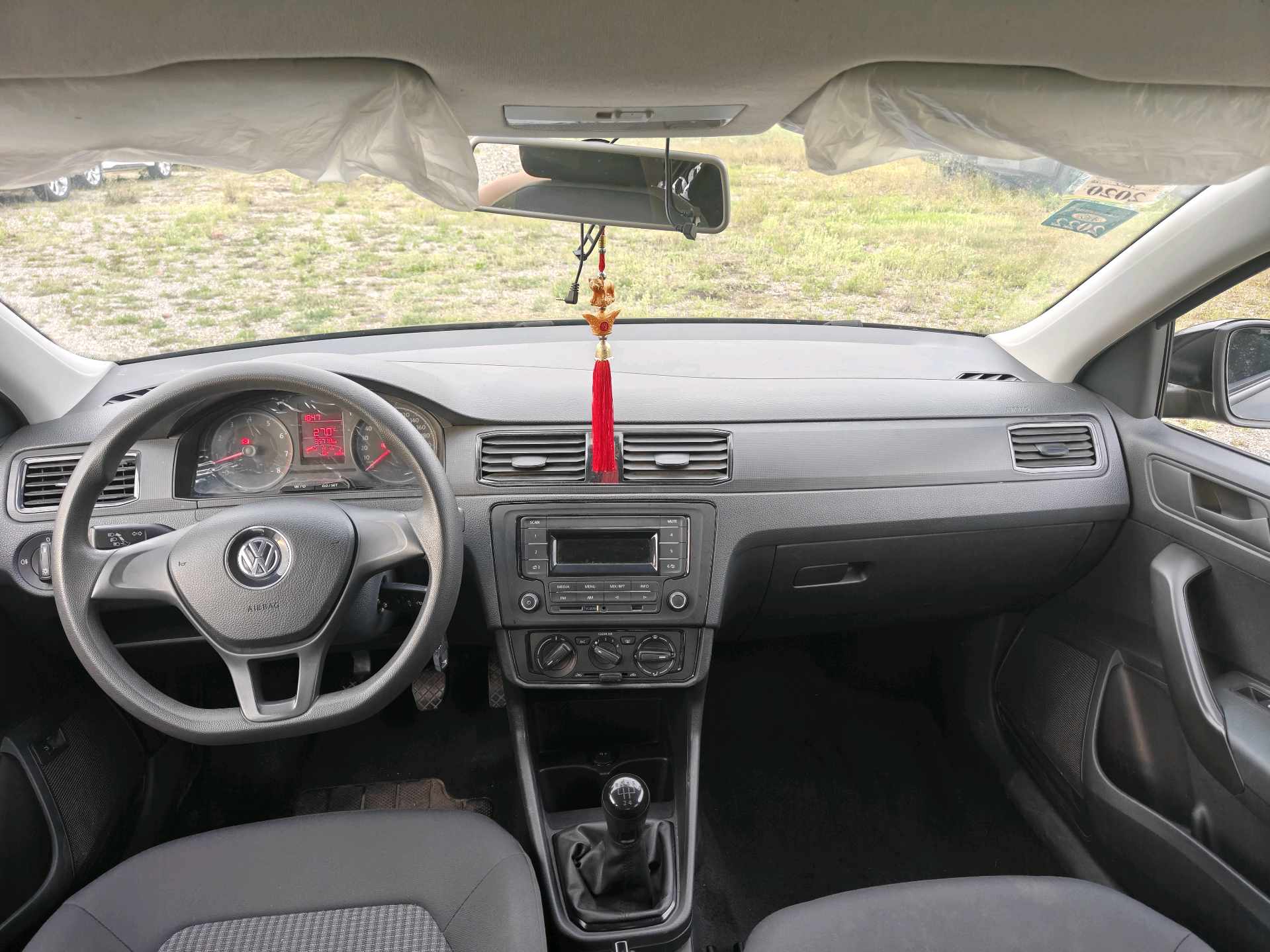 Volkswagen Santana 2018 car image #6