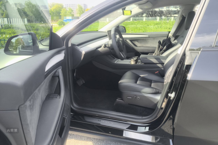 Tesla Model Y 2023 #17 Tesla Model Y 2023 car image #17