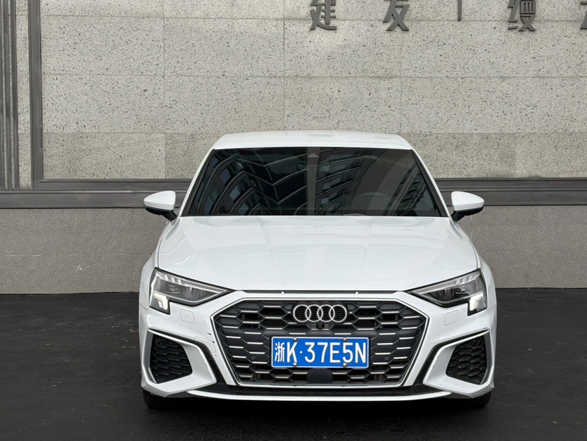 Audi A3 2022 immagine di auto #2