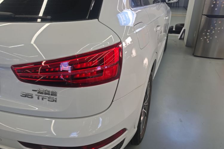 Audi Q3 2018 #8 Audi Q3 2018 car image #8