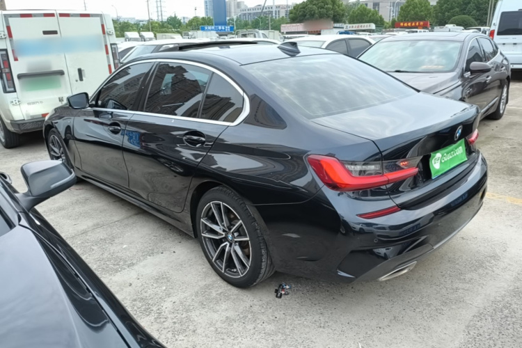 BMW 3 Series 2022 car image #7