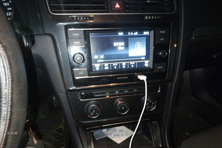 Volkswagen Golf 2018 #15 Volkswagen Golf 2018 car image #15