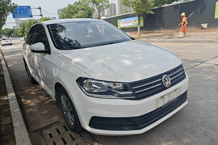 Volkswagen Santana 2017 car image #4