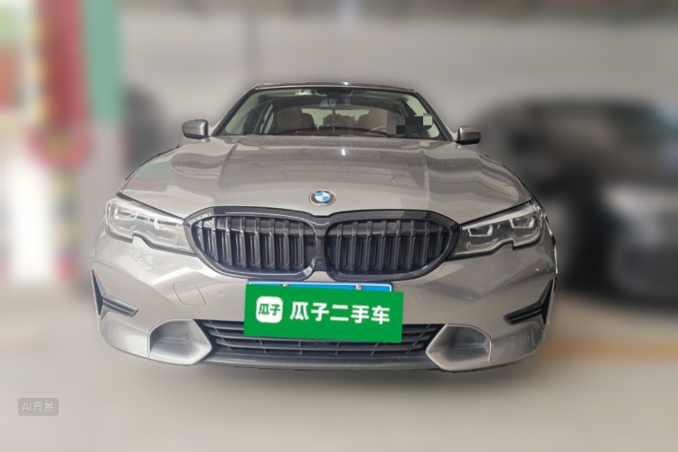 BMW 3 Series 2019 car image #3