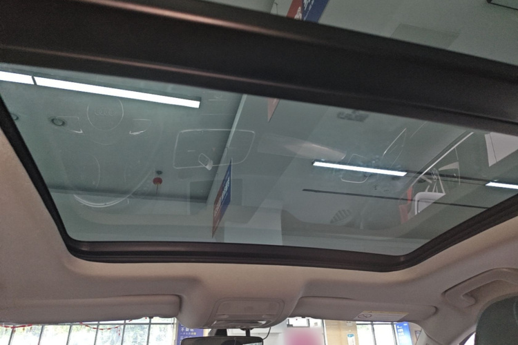 Audi Q3 2019 #18 Audi Q3 2019 car image #18