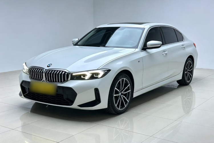 BMW 3 Series 2024 #2 BMW 3 Series 2024 car image #2