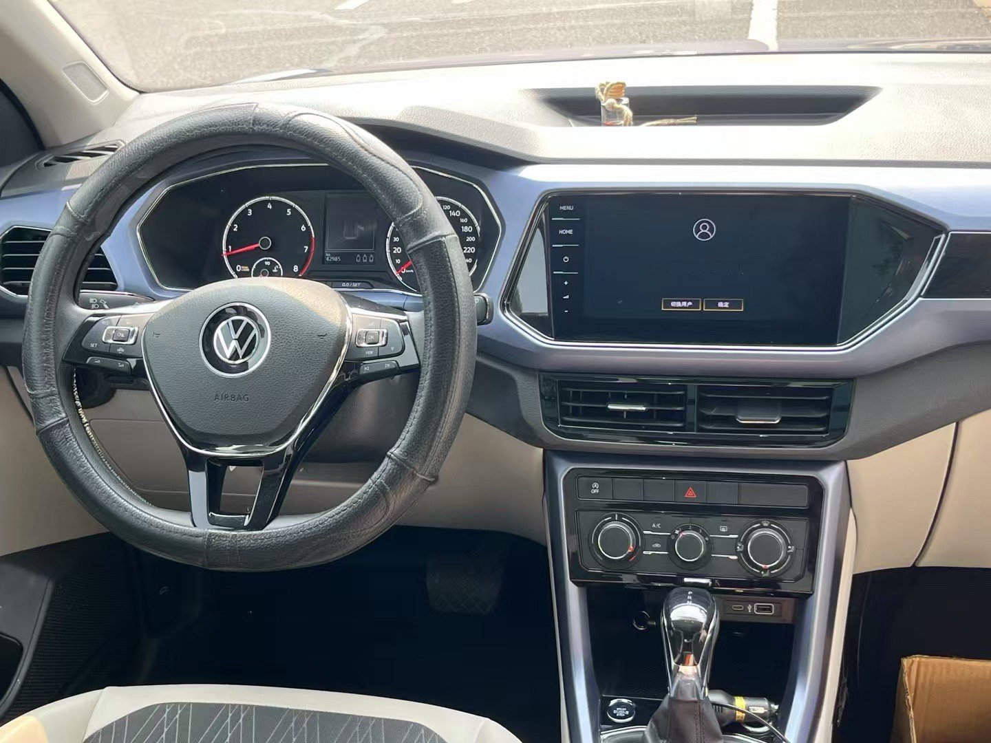 Volkswagen T-Cross 2021 imagem de carro #5