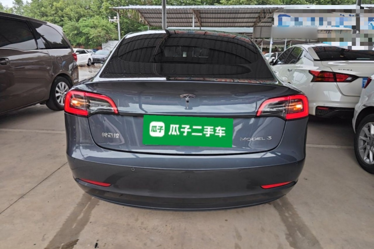 Tesla Model 3 2020 car image #6