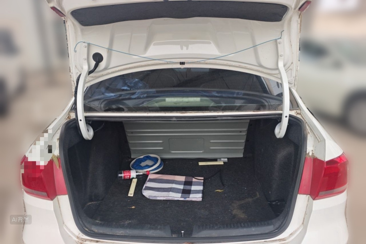 Volkswagen Santana 2016 car image #21