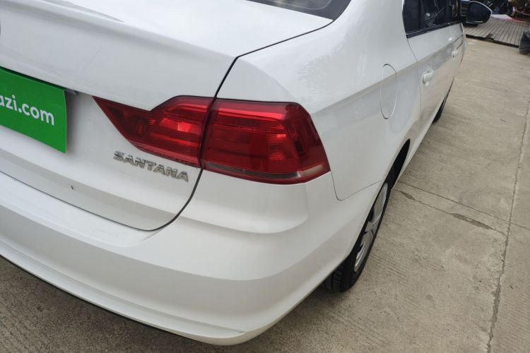 Volkswagen Santana 2019 صورة سيارة #8