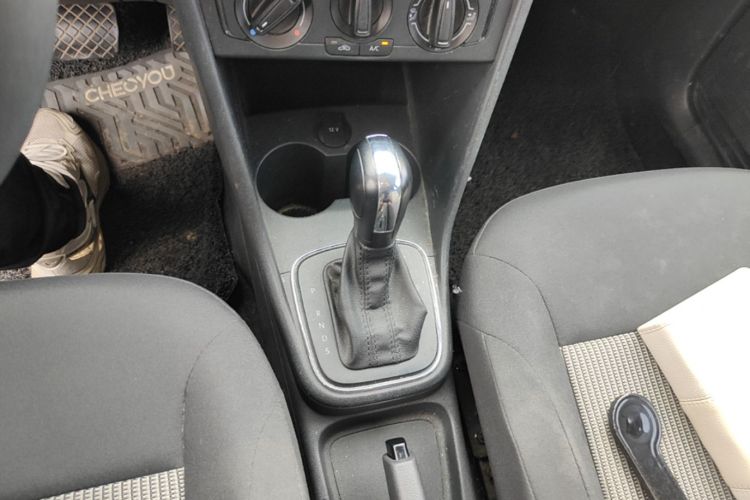 Volkswagen Polo 2017 #18 Volkswagen Polo 2017 car image #18