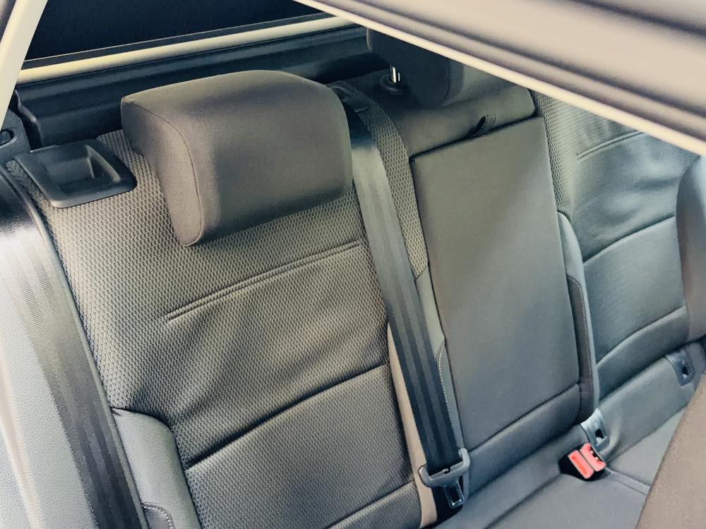 Volkswagen Golf (Imported) 2019 car image #20