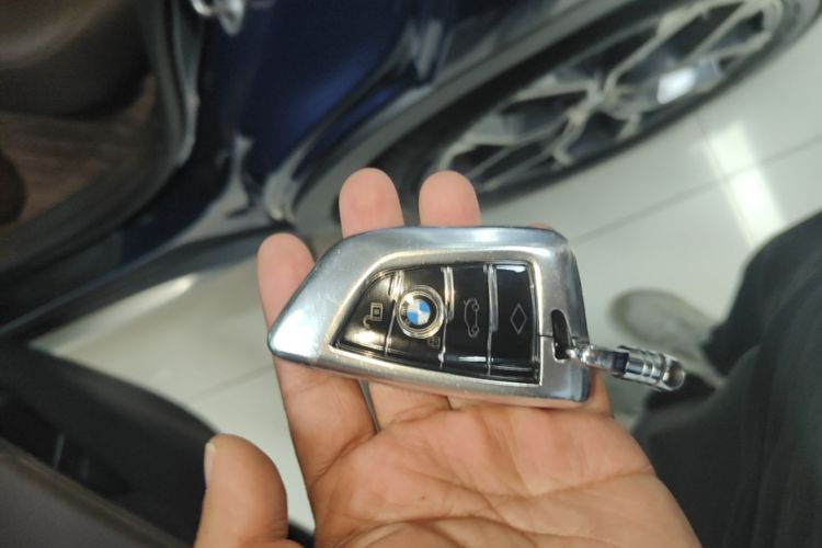 BMW X1 2021 car image #9