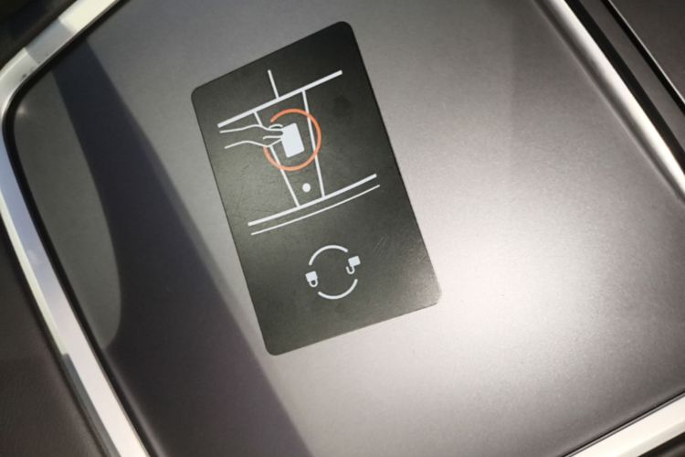 Tesla Model Y 2023 #9 Tesla Model Y 2023 immagine di auto #9