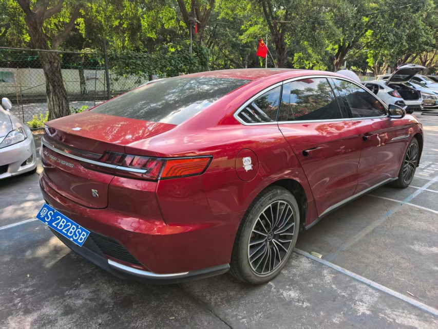 BYD Han 2021 car image #2