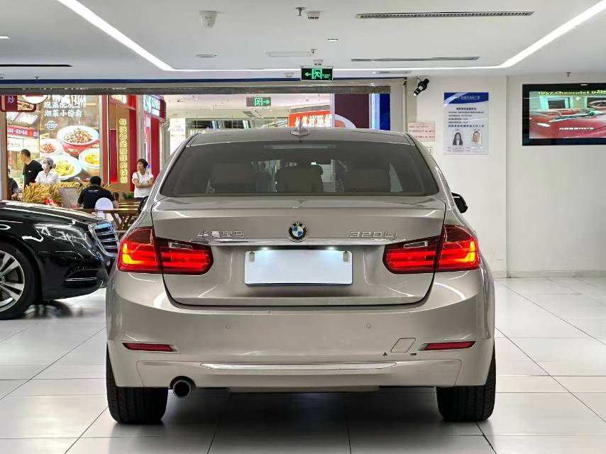 BMW 3 Series 2017 #11 BMW 3 Series 2017 car image #11