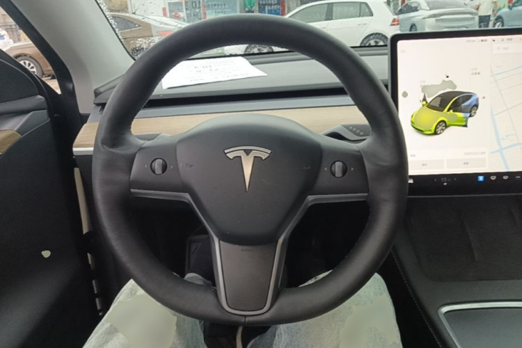 Tesla Model Y 2021 #11 Tesla Model Y 2021 car image #11