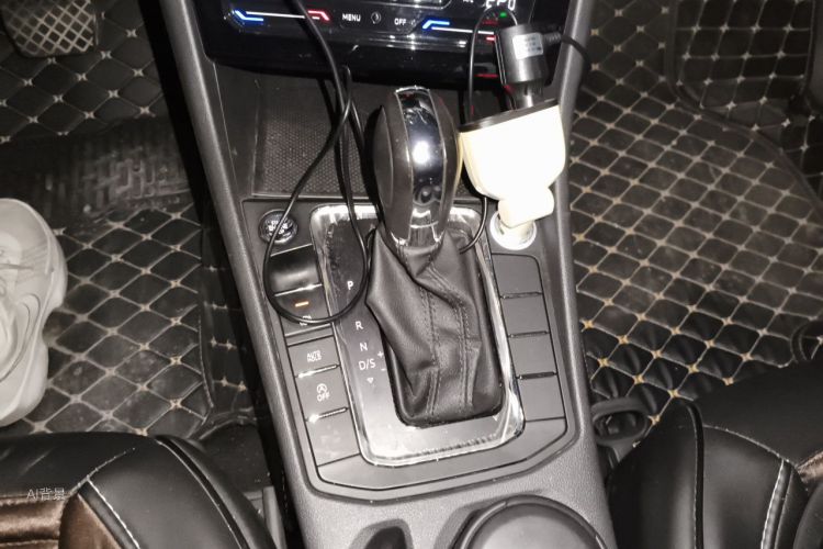 Volkswagen Bora 2020 immagine di auto #16