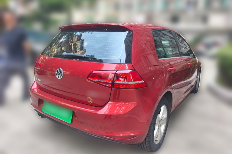 Volkswagen Golf 2015 car image #5