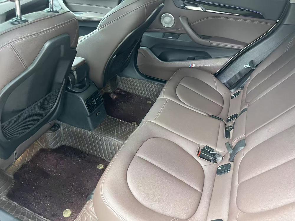 BMW X1 2020 car image #10