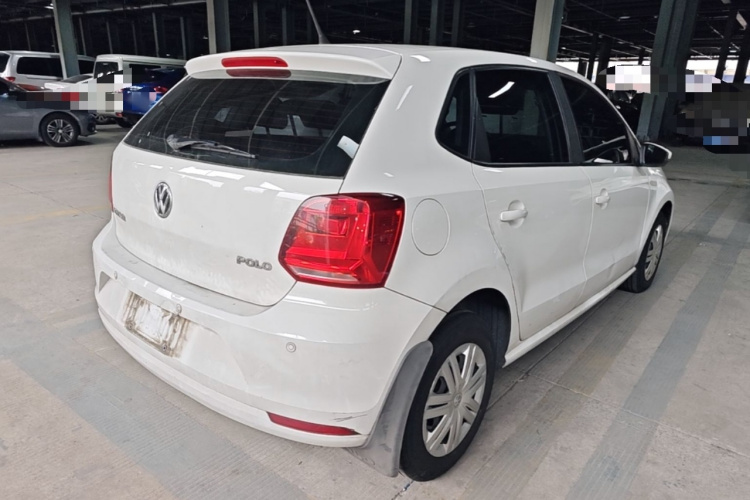 Volkswagen Polo 2017 car image #5