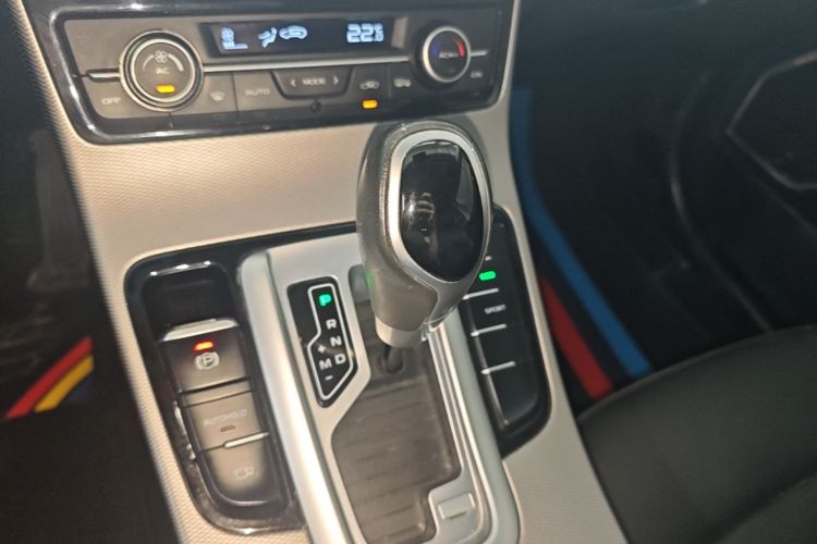 GEELY Emgrand GL 2019 #18 GEELY Emgrand GL 2019 car image #18