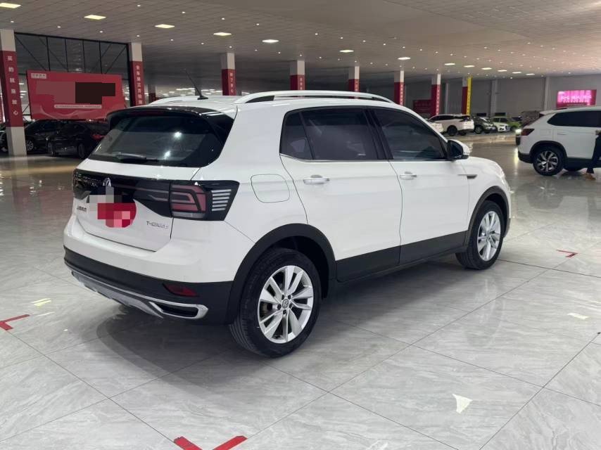 Volkswagen T-Cross 2021 #5 Volkswagen T-Cross 2021 صورة سيارة #5