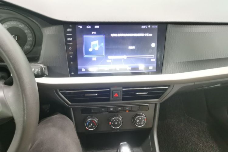 Volkswagen Lavida 2019 car image #15