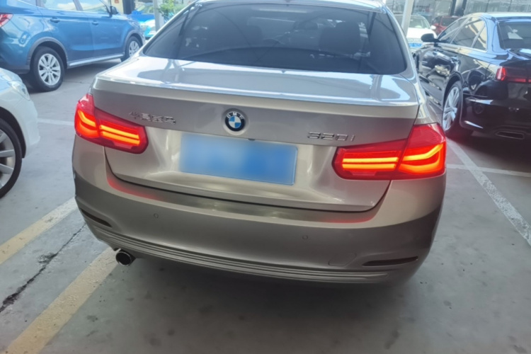 BMW 3 Series 2016 #6 BMW 3 Series 2016 car image #6