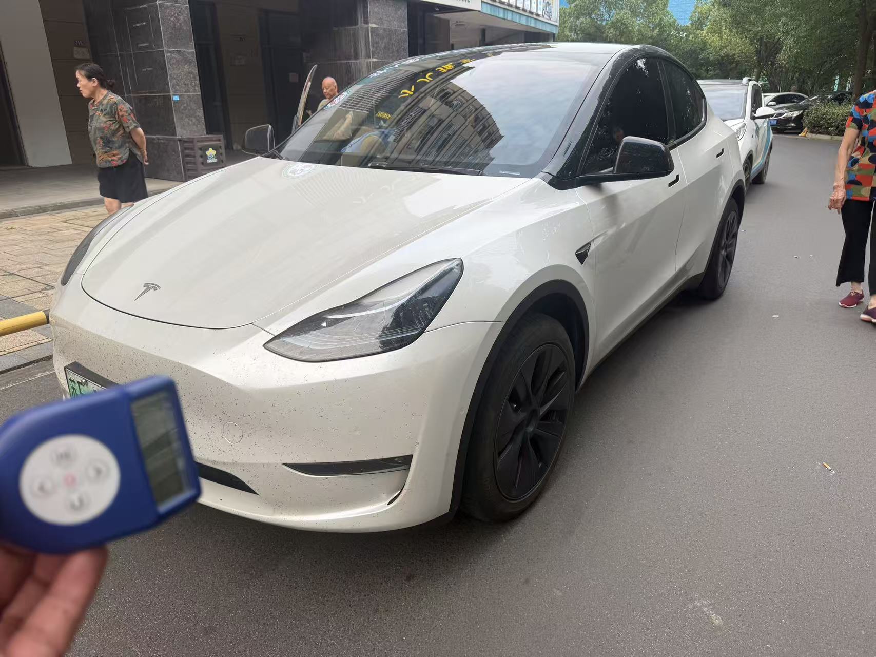 Tesla Model Y 2024 Tesla Model Y 2024 car image