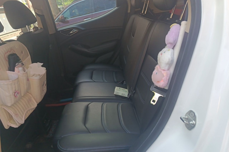 BYD Yuan New Energy 2019 immagine di auto #10
