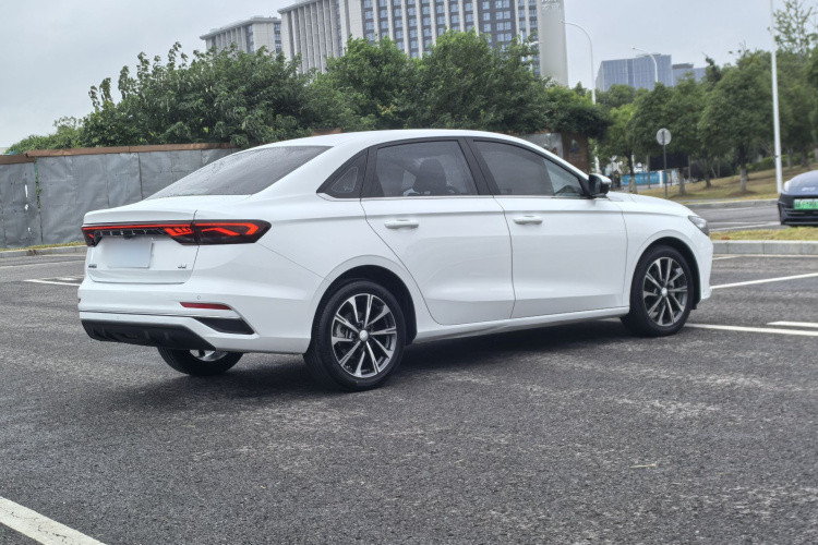 GEELY Emgrand 2025 car image #13