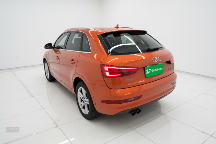 Audi Q3 2017 car image #5