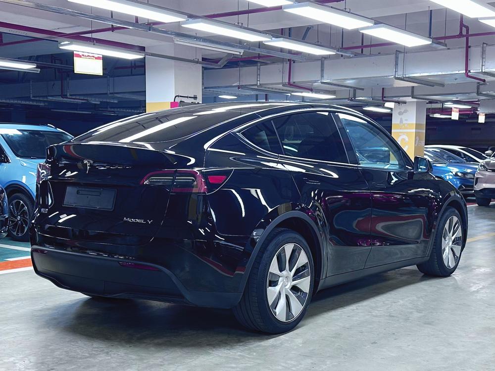 Tesla Model Y 2021 #6 Tesla Model Y 2021 car image #6