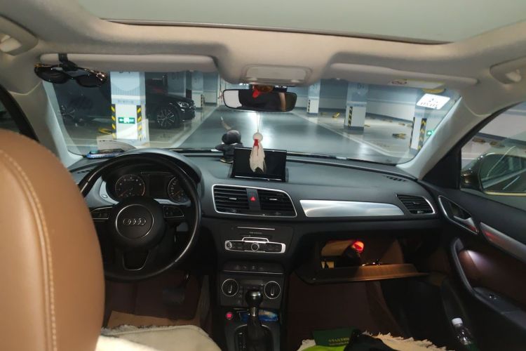 Audi Q3 2016 #16 Audi Q3 2016 car image #16