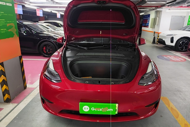 Tesla Model Y 2023 #20 Tesla Model Y 2023 car image #20
