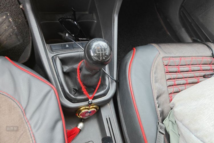 Volkswagen Santana 2019 car image #16