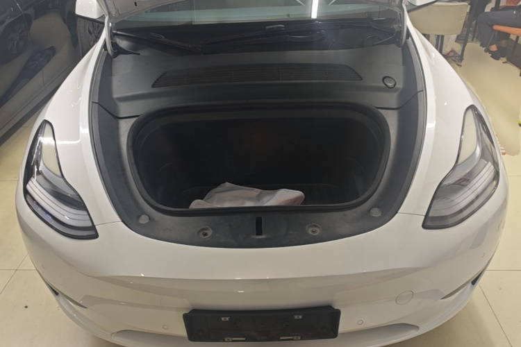 Tesla Model Y 2022 #20 Tesla Model Y 2022 immagine di auto #20