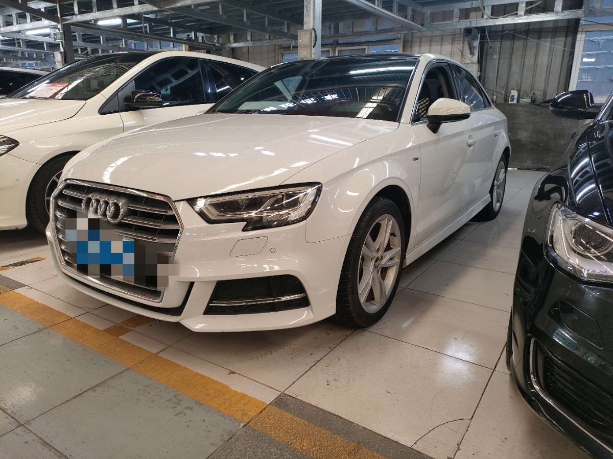 Audi A3 2021 immagine di auto 
