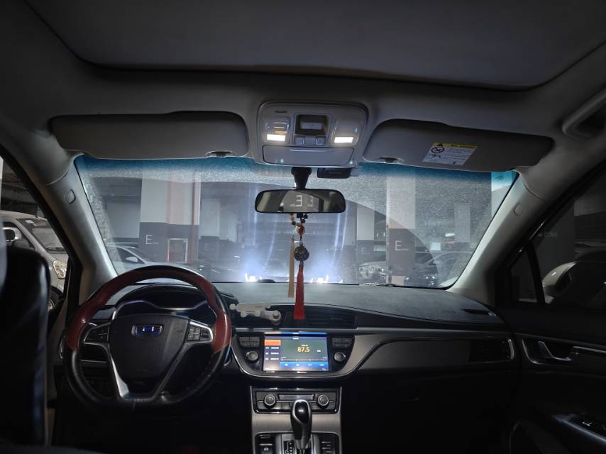 GEELY Emgrand GS 2018 car image #4